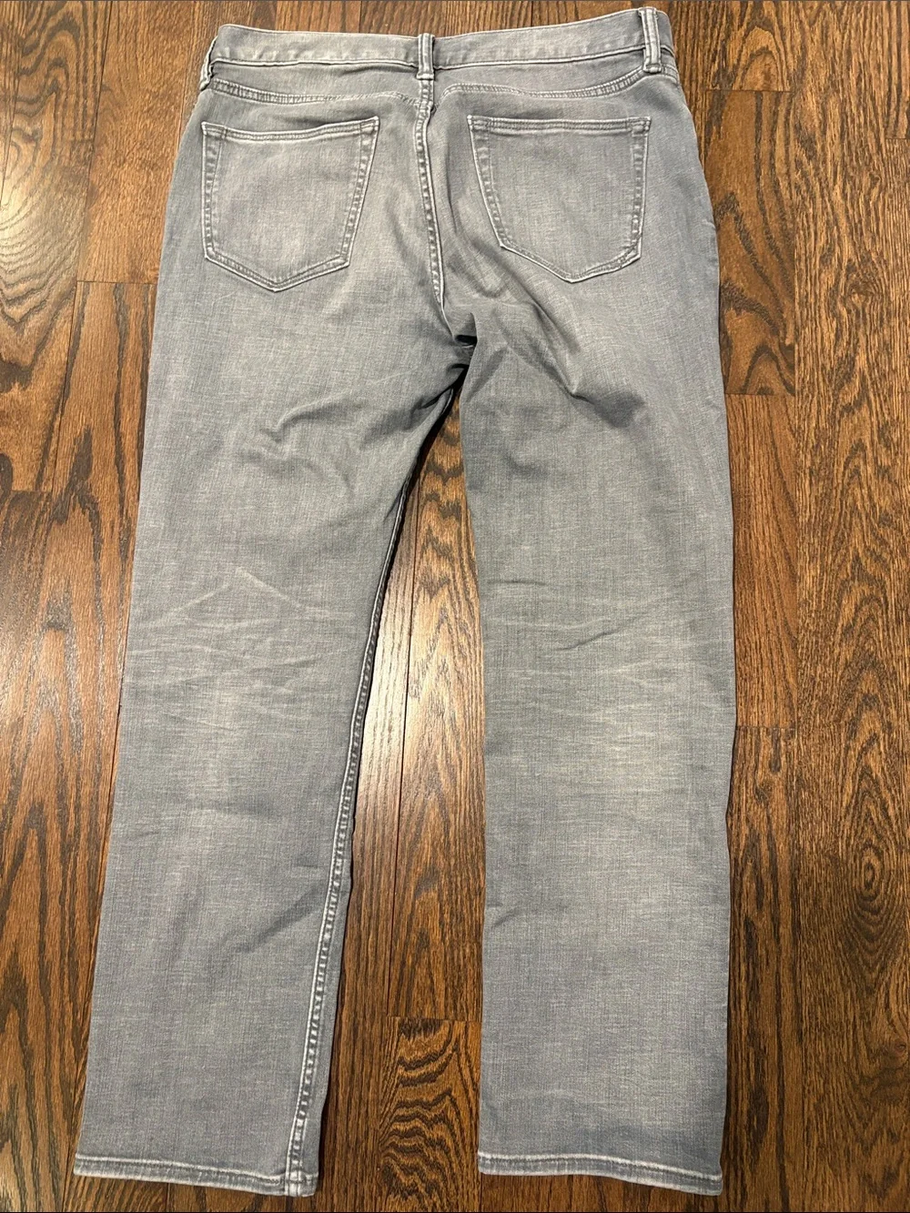 Banana Republic Men’s Light Gray Slim Straight Stretch Jeans Size 34/30